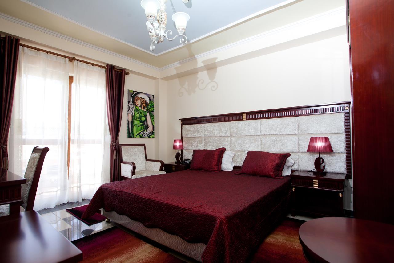 Orchidea Hotel Tiranë Ngoại thất bức ảnh