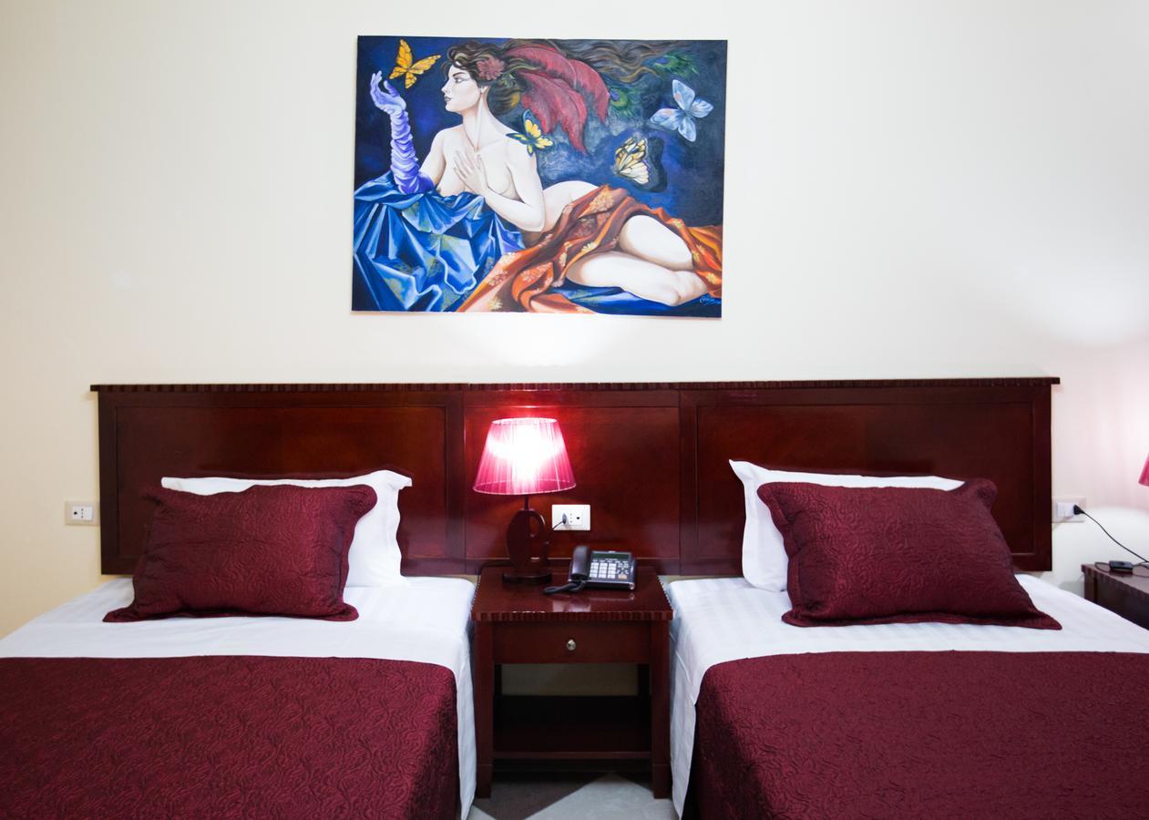 Orchidea Hotel Tiranë Ngoại thất bức ảnh