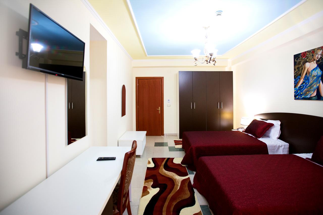 Orchidea Hotel Tiranë Ngoại thất bức ảnh